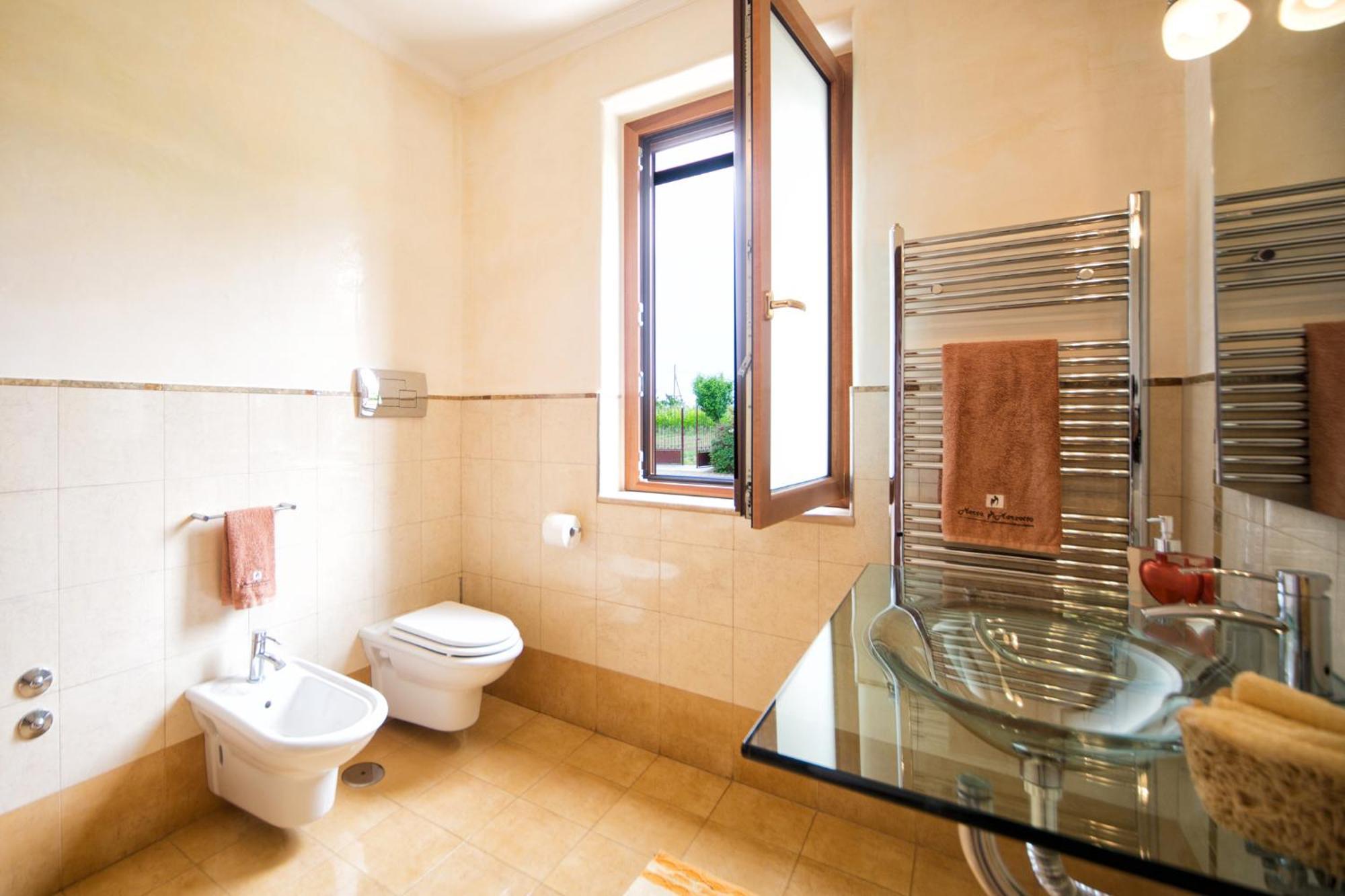 B&B Samilu' บัตตีปาลเลีย ภายนอก รูปภาพ